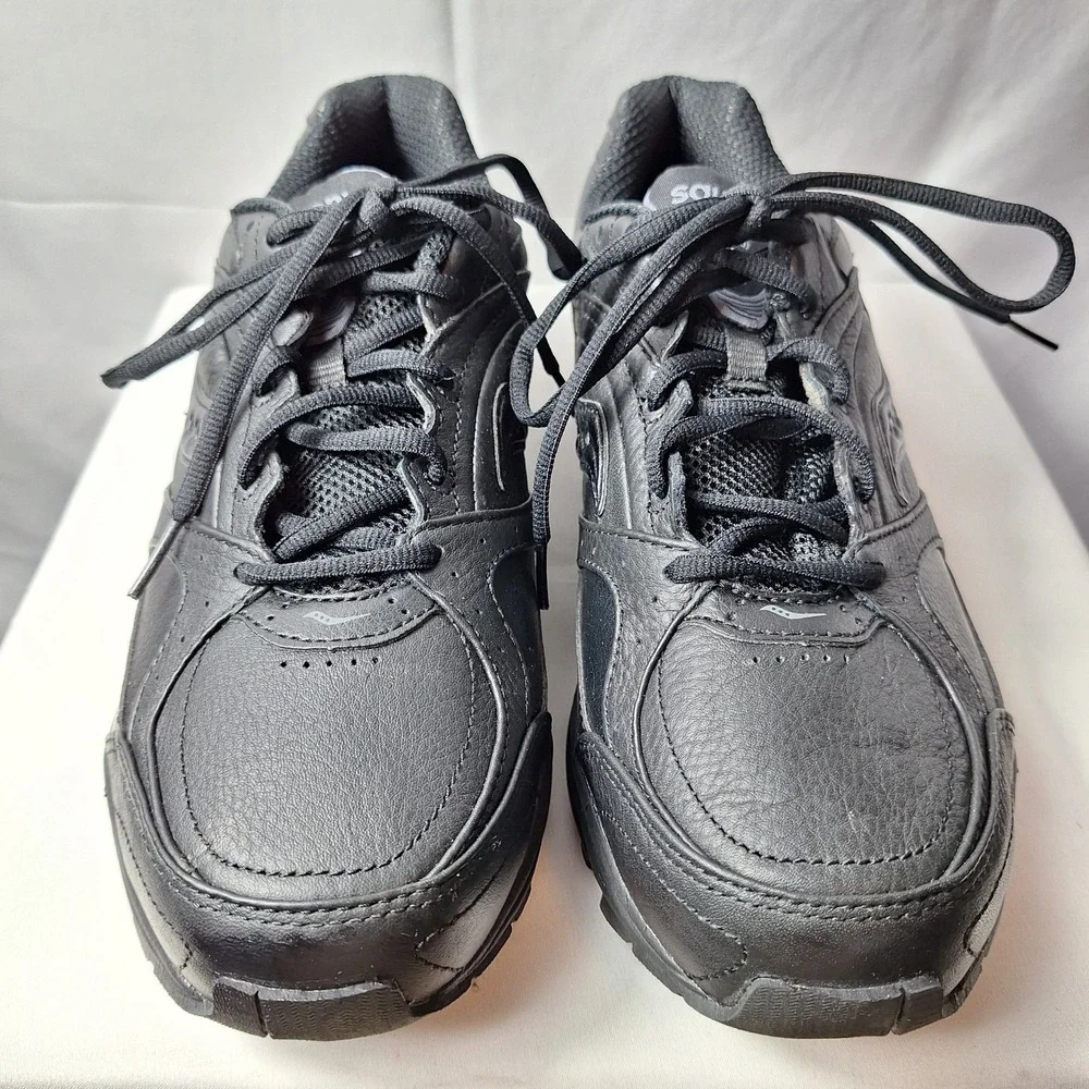 SAUCONY ProGrid Integrity ST2 Walking Shoe Women Sz 9.5 (2E) Triple Black Comfy